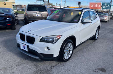 Внедорожник / Кроссовер BMW X1 2014 в 