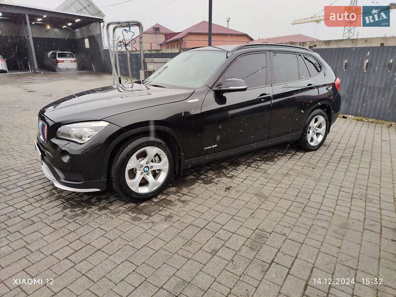 Внедорожник / Кроссовер BMW X1 2012 в Мукачево