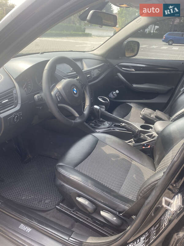 Позашляховик / Кросовер BMW X1 2011 в Вінниці