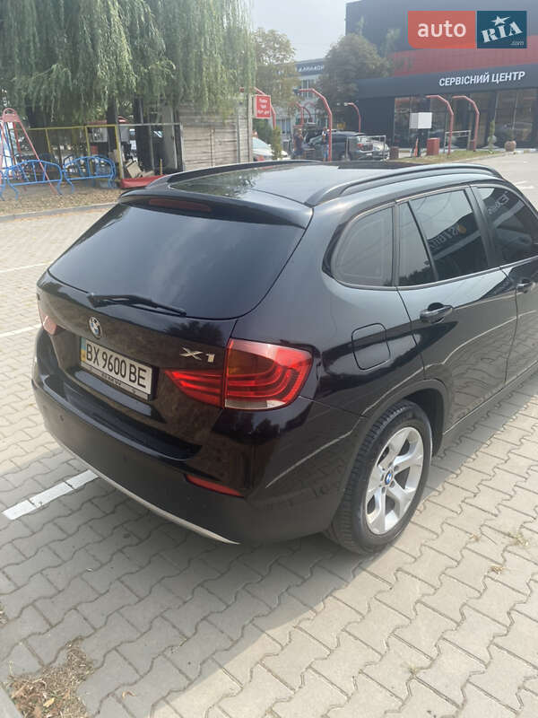 Позашляховик / Кросовер BMW X1 2011 в Вінниці