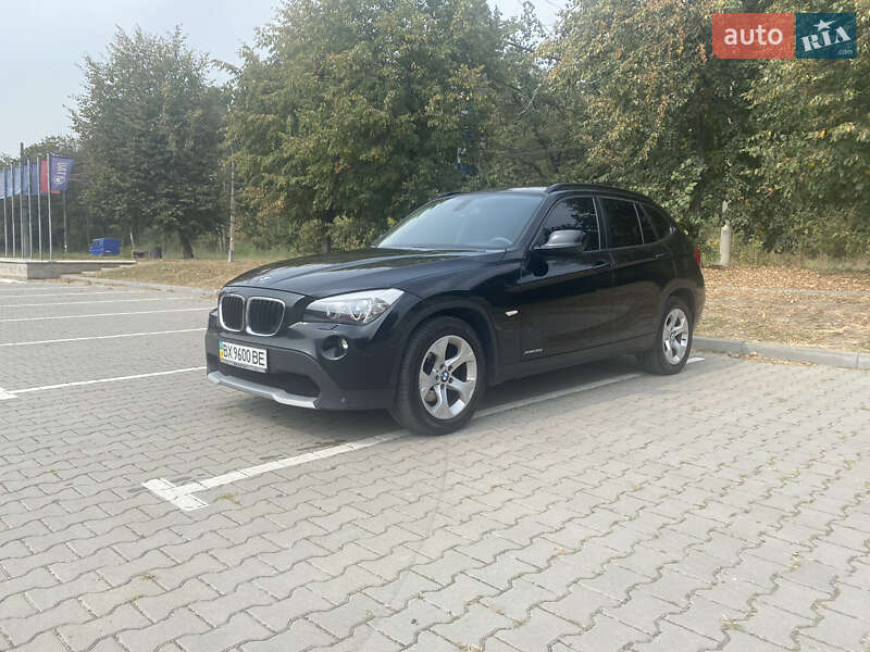 BMW X1 2011