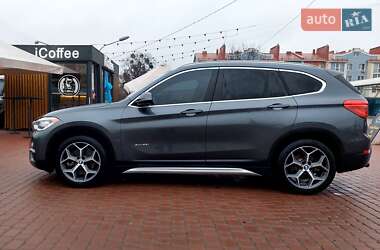 Внедорожник / Кроссовер BMW X1 2016 в Ровно