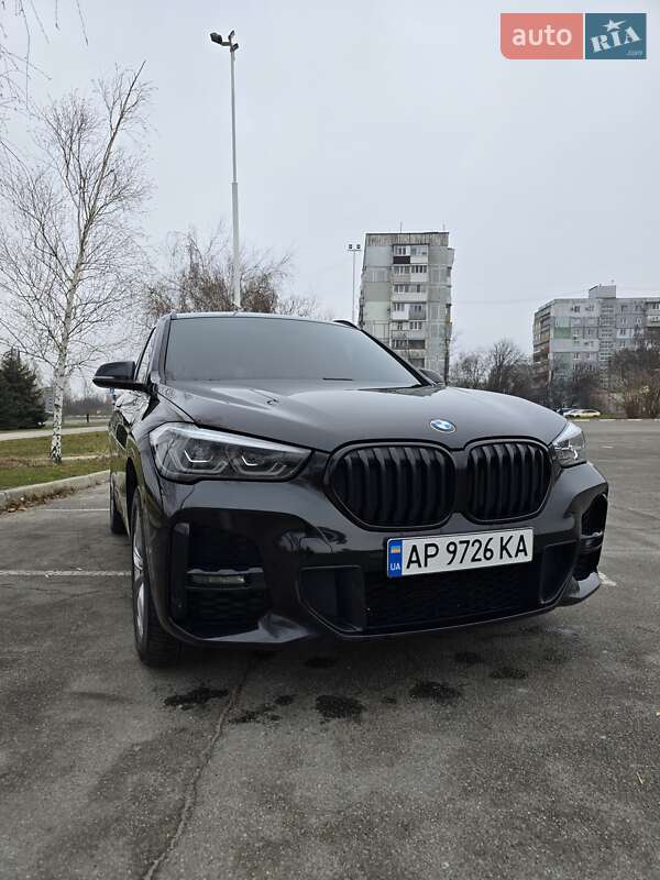 Позашляховик / Кросовер BMW X1 2022 в Запоріжжі
