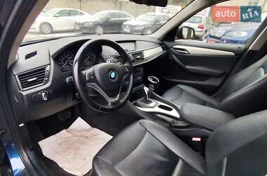 Внедорожник / Кроссовер BMW X1 2012 в 