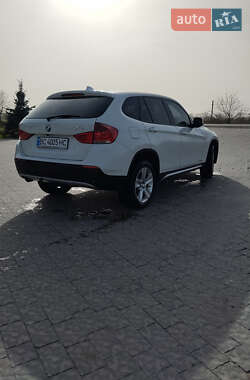 Внедорожник / Кроссовер BMW X1 2010 в Львове