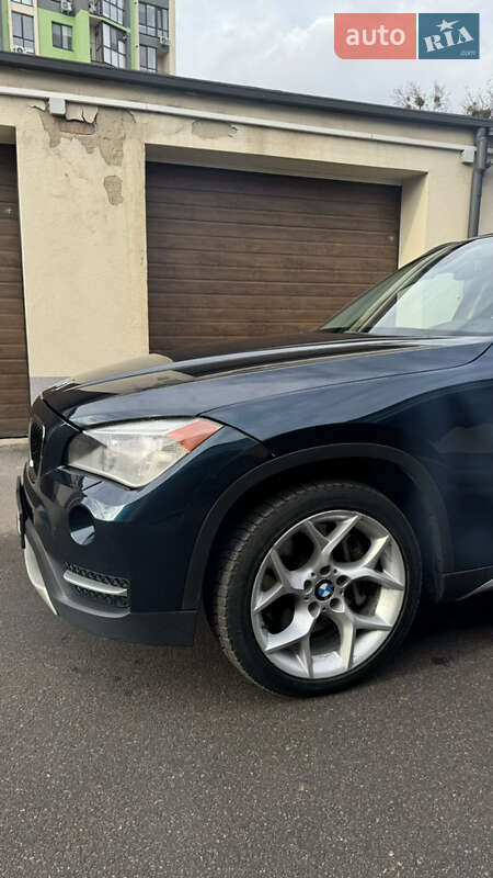 Внедорожник / Кроссовер BMW X1 2012 в Виннице
