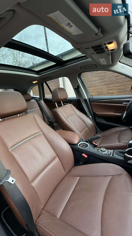 Внедорожник / Кроссовер BMW X1 2012 в Виннице