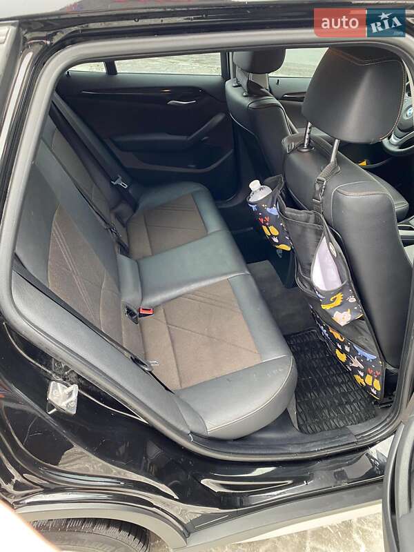 Позашляховик / Кросовер BMW X1 2014 в Луцьку