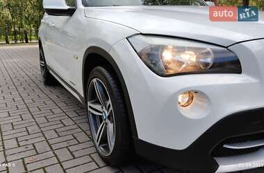 Внедорожник / Кроссовер BMW X1 2010 в 
