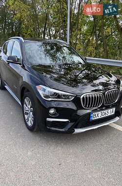 Внедорожник / Кроссовер BMW X1 2016 в Киеве