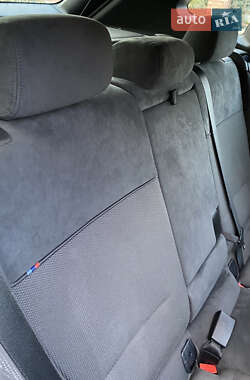 Внедорожник / Кроссовер BMW X1 2012 в 