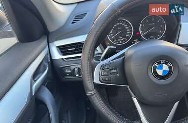 Внедорожник / Кроссовер BMW X1 2016 в 