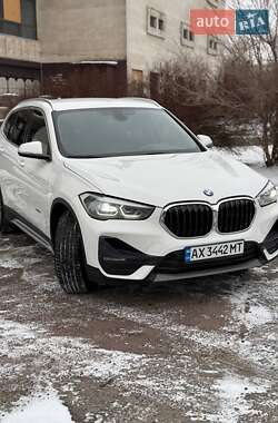 Позашляховик / Кросовер BMW X1 2017 в Харкові