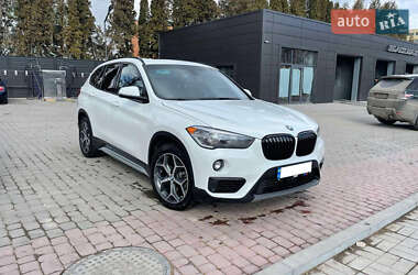 Внедорожник / Кроссовер BMW X1 2017 в 