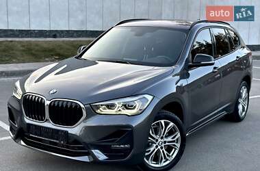 Позашляховик / Кросовер BMW X1 2022 в Києві