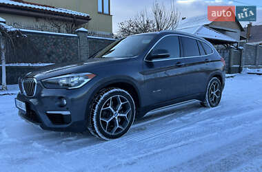 Позашляховик / Кросовер BMW X1 2016 в Києві