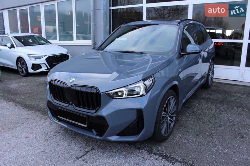 Внедорожник / Кроссовер BMW X1 2023 в Киеве