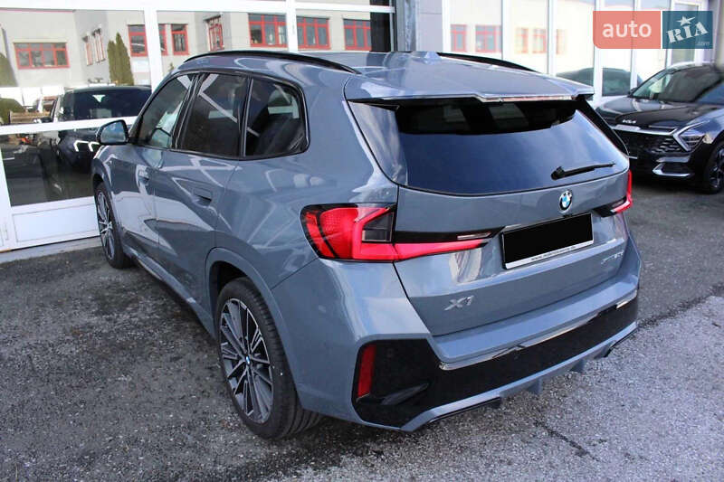 Внедорожник / Кроссовер BMW X1 2023 в Киеве