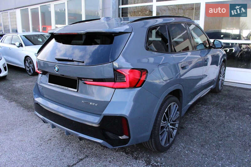 Внедорожник / Кроссовер BMW X1 2023 в Киеве
