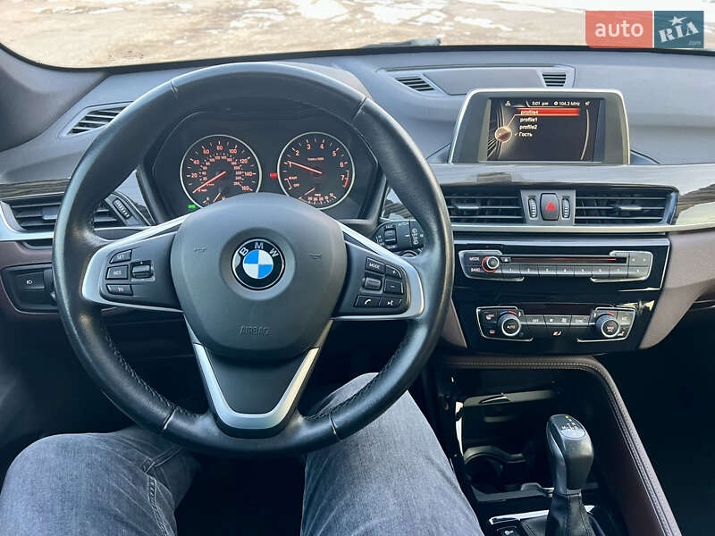 Позашляховик / Кросовер BMW X1 2016 в Кривому Розі