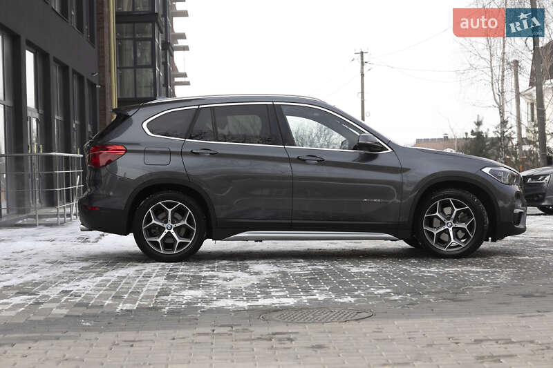 Внедорожник / Кроссовер BMW X1 2016 в Полтаве