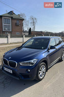 Внедорожник / Кроссовер BMW X1 2016 в Львове