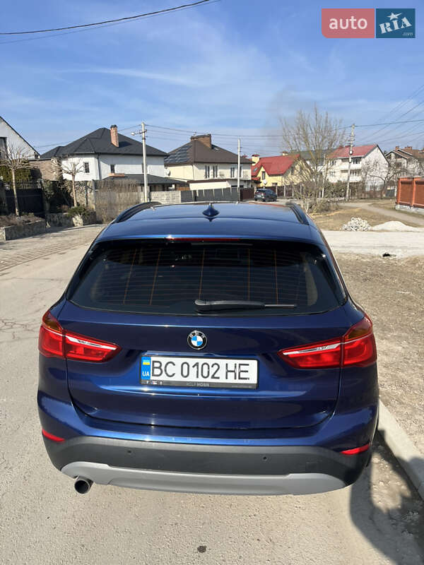 Внедорожник / Кроссовер BMW X1 2016 в Львове