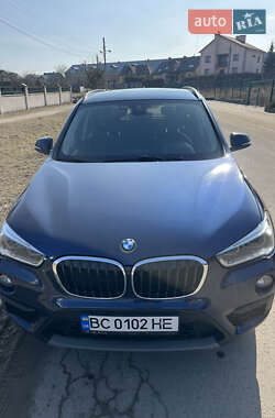 Внедорожник / Кроссовер BMW X1 2016 в Львове