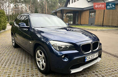 Внедорожник / Кроссовер BMW X1 2010 в Киеве