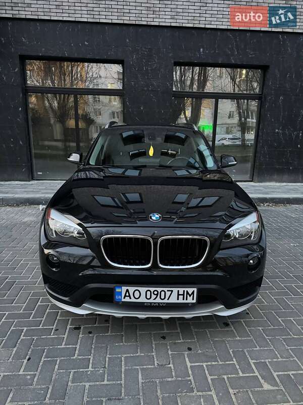 Внедорожник / Кроссовер BMW X1 2014 в Ужгороде