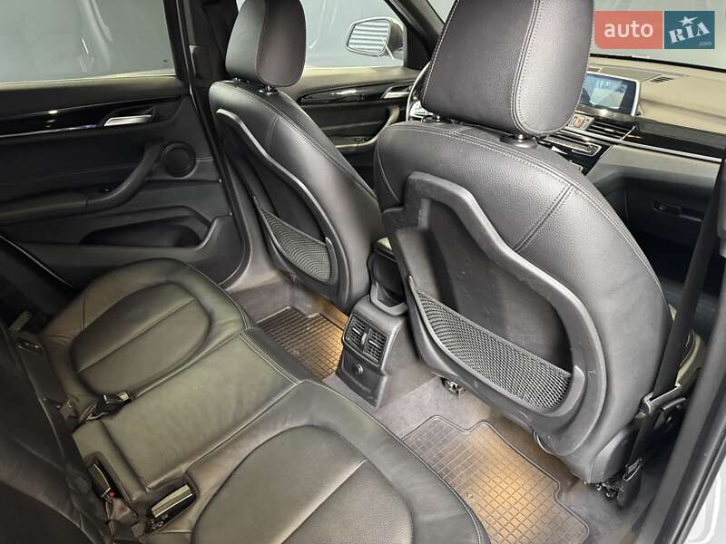 Внедорожник / Кроссовер BMW X1 2017 в Киеве фото 36 Внедорожник / Кроссовер BMW X1 2017 в Киеве