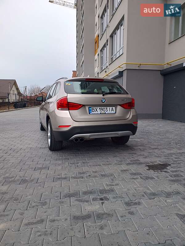 Позашляховик / Кросовер BMW X1 2015 в Хмельницькому