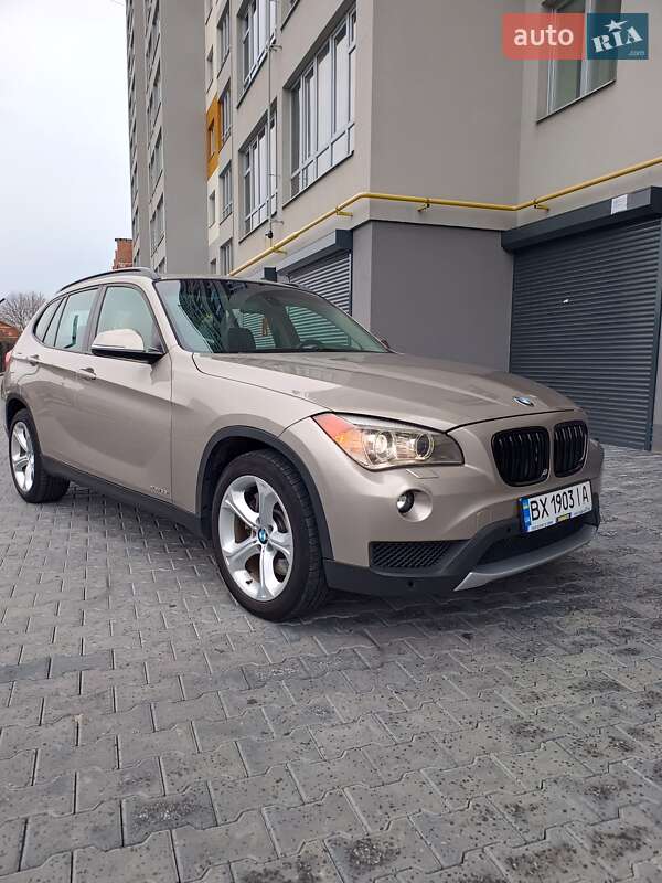 Позашляховик / Кросовер BMW X1 2015 в Хмельницькому