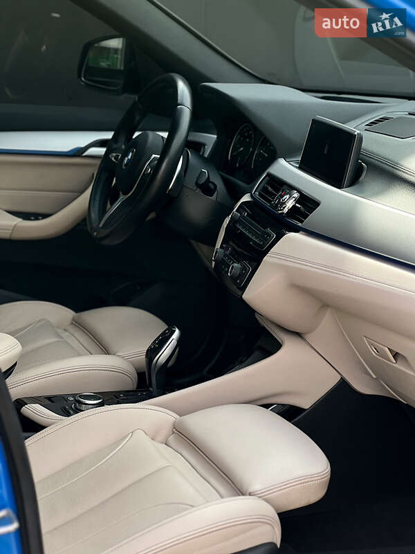 Внедорожник / Кроссовер BMW X1 2021 в Тернополе