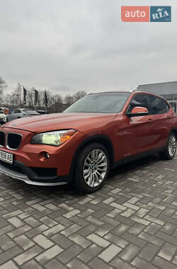 Внедорожник / Кроссовер BMW X1 2015 в 