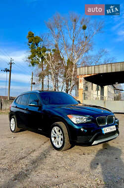 Внедорожник / Кроссовер BMW X1 2013 в 