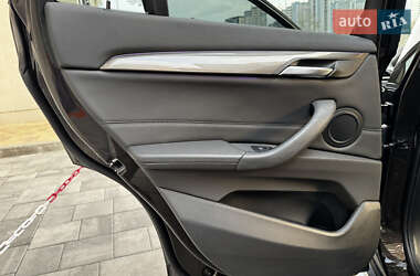 Внедорожник / Кроссовер BMW X1 2019 в 