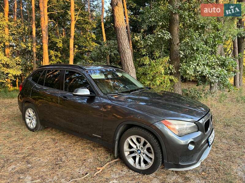 Внедорожник / Кроссовер BMW X1 2015 в Киеве
