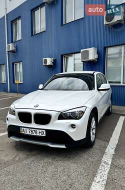 Внедорожник / Кроссовер BMW X1 2012 в 