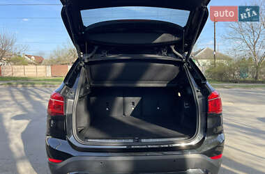 Внедорожник / Кроссовер BMW X1 2021 в 