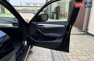 Внедорожник / Кроссовер BMW X1 2012 в 