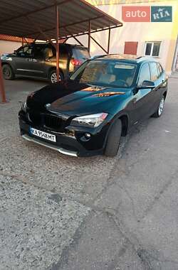 Внедорожник / Кроссовер BMW X1 2014 в 