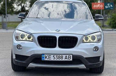 Внедорожник / Кроссовер BMW X1 2012 в 