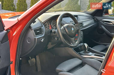 Позашляховик / Кросовер BMW X1 2013 в 