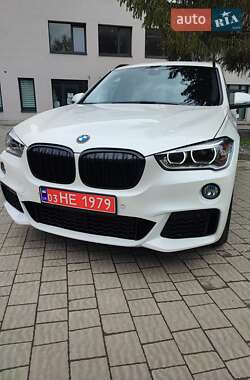 Внедорожник / Кроссовер BMW X1 2016 в 