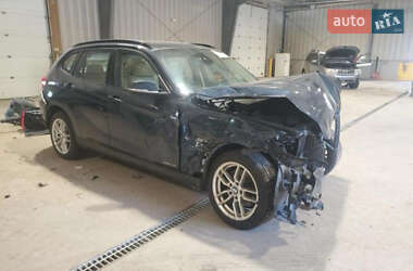 Внедорожник / Кроссовер BMW X1 2010 в 