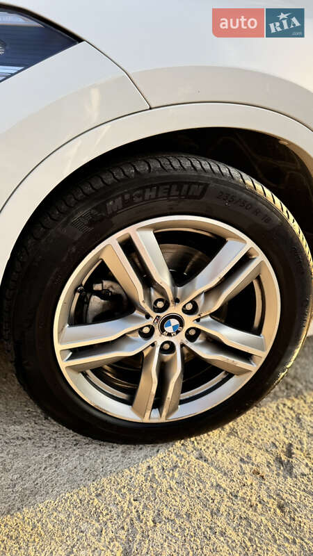 Позашляховик / Кросовер BMW X1 2017 в Одесі