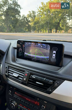 Внедорожник / Кроссовер BMW X1 2011 в 