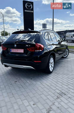 Позашляховик / Кросовер BMW X1 2014 в 