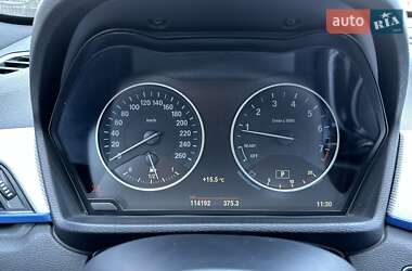 Позашляховик / Кросовер BMW X1 2016 в 